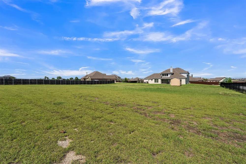 231 Berkeley Drive Waxahachie, TX 75167