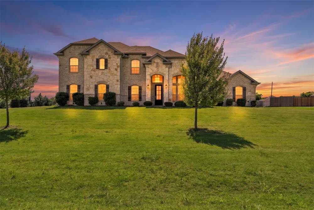 231 Berkeley Drive Waxahachie, TX 75167