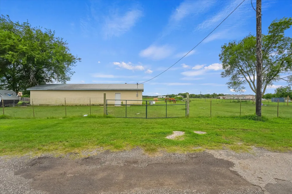15 County Road 1150 Cumby, TX 75433
