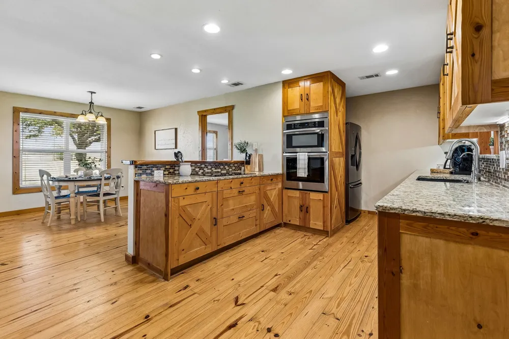 1769 County Road 596 Nevada, TX 75173