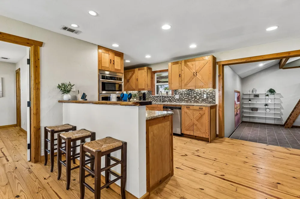 1769 County Road 596 Nevada, TX 75173