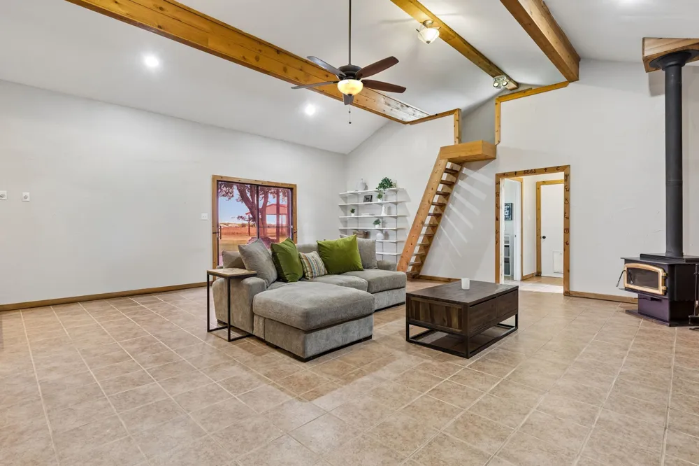 1769 County Road 596 Nevada, TX 75173