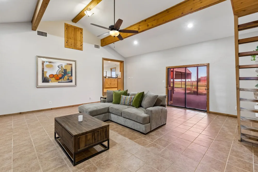 1769 County Road 596 Nevada, TX 75173