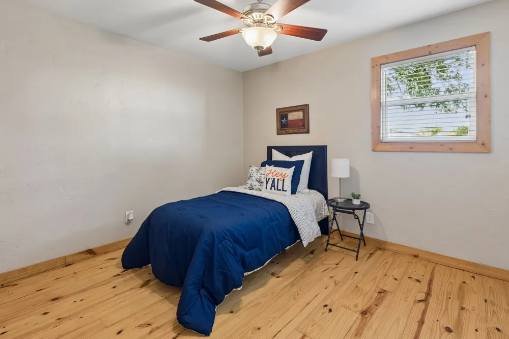 1769 County Road 596 Nevada, TX 75173
