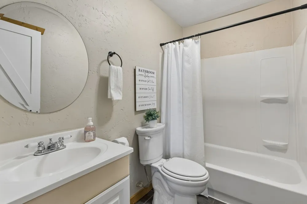 1769 County Road 596 Nevada, TX 75173