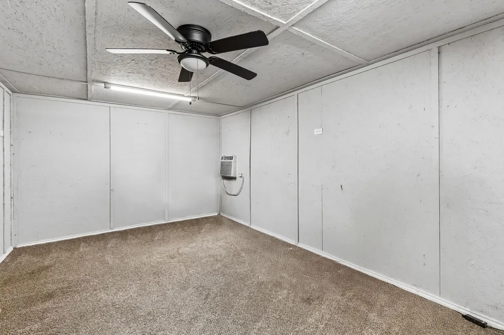 1769 County Road 596 Nevada, TX 75173
