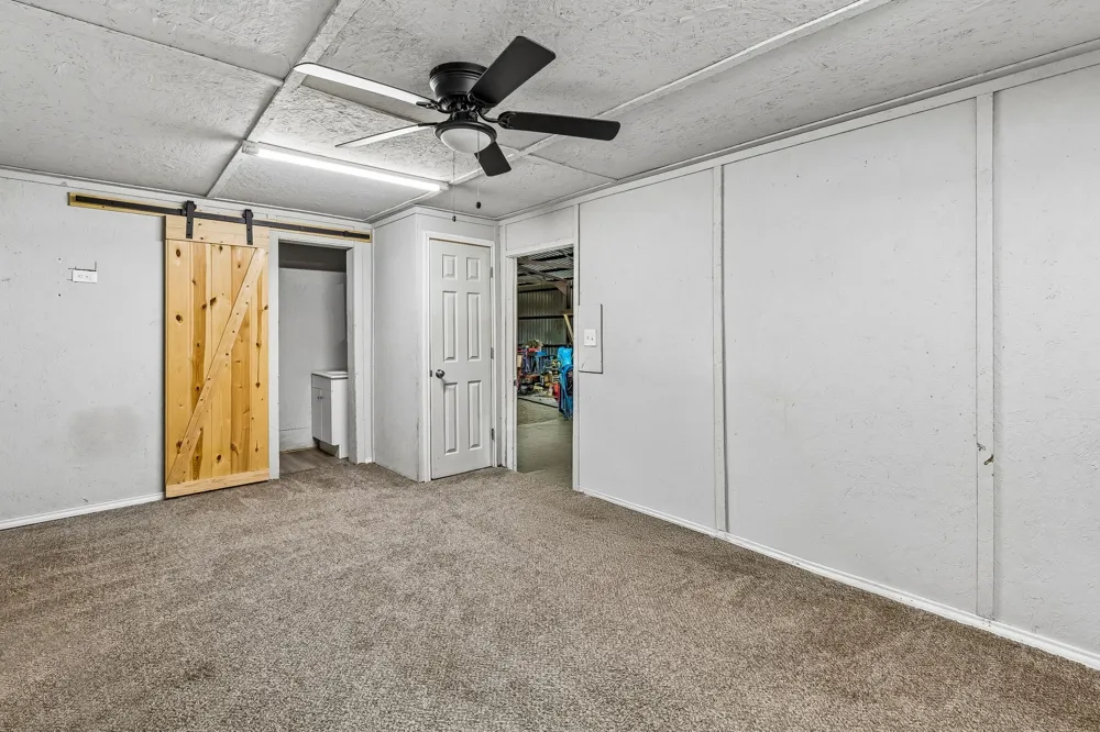 1769 County Road 596 Nevada, TX 75173