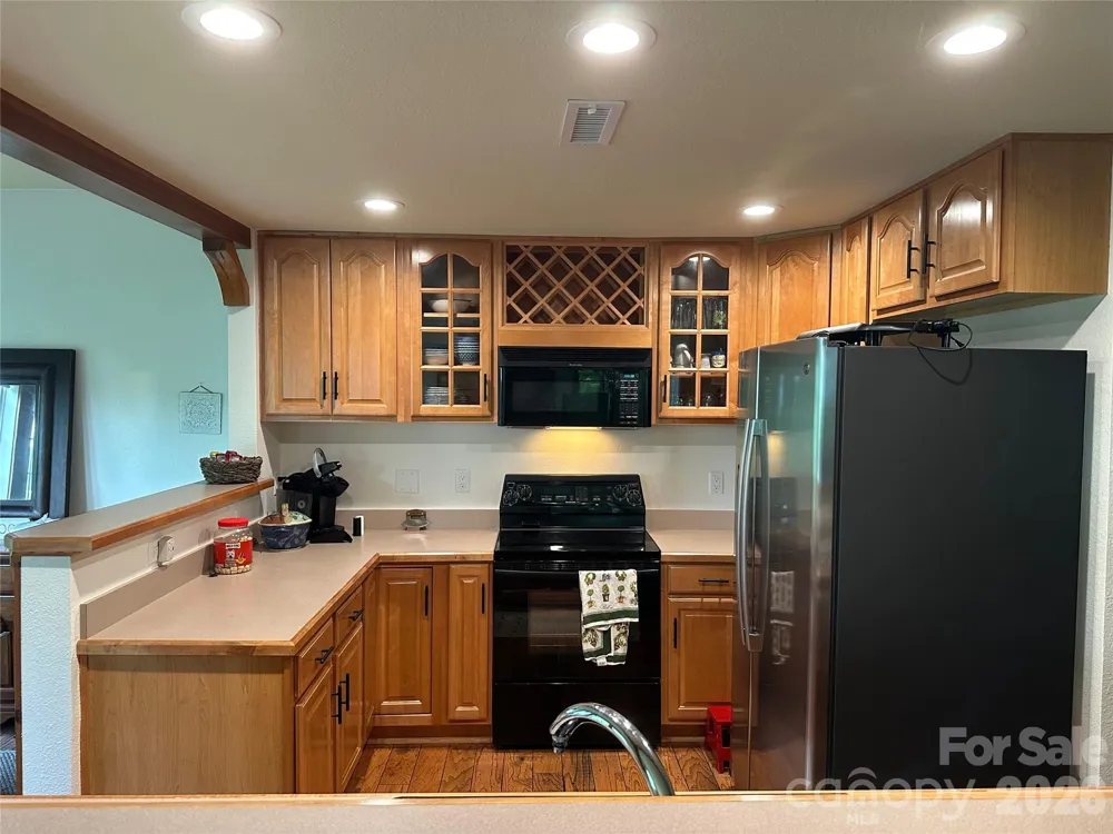 222 Creekside Way #D/101 Burnsville, NC 28714