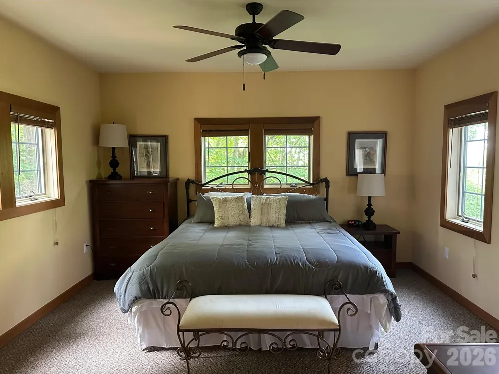 222 Creekside Way #D/101 Burnsville, NC 28714
