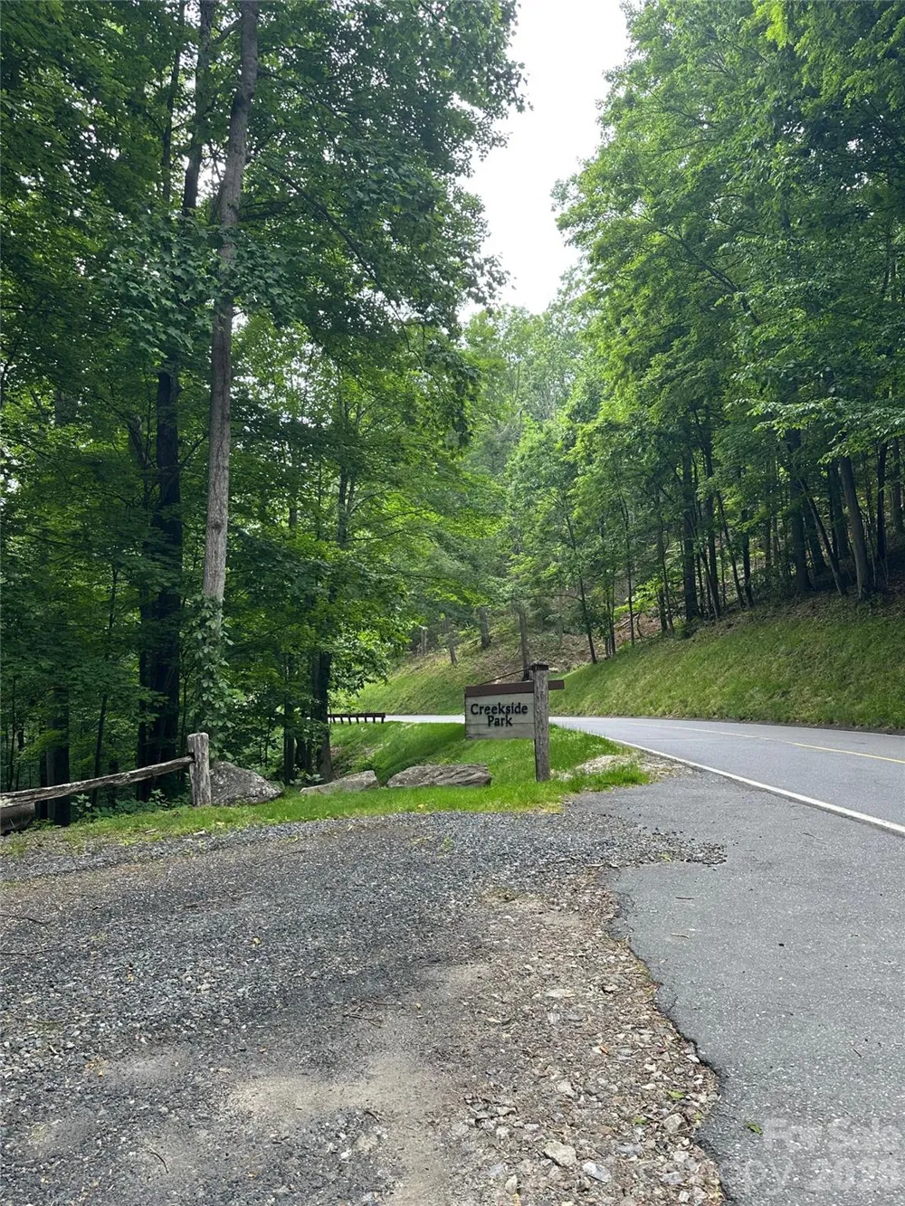 222 Creekside Way #D/101 Burnsville, NC 28714