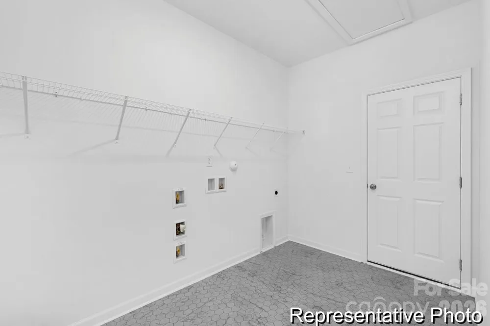 1518 Autumn Banks Way #111 High Shoals, NC 28077