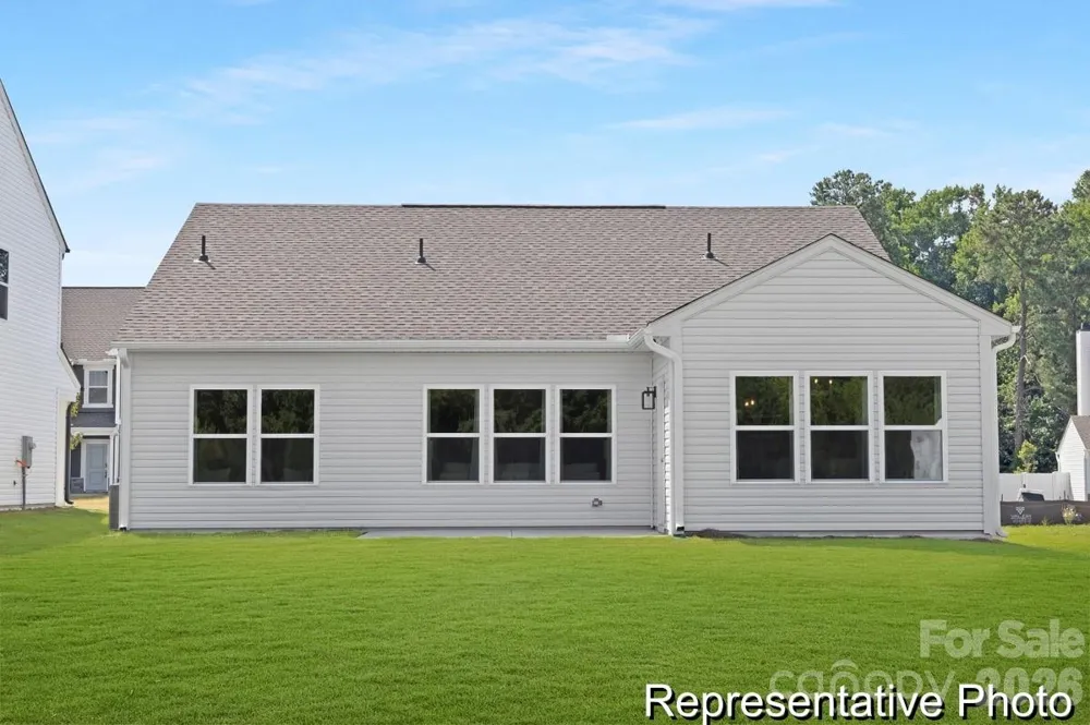 1518 Autumn Banks Way #111 High Shoals, NC 28077