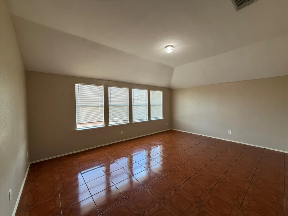 1343 Marvin Gardens Lancaster, TX 75134