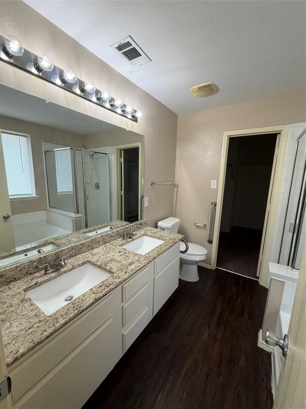 1343 Marvin Gardens Lancaster, TX 75134