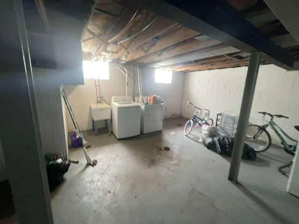 16608 Trinity Street Detroit, MI 48219