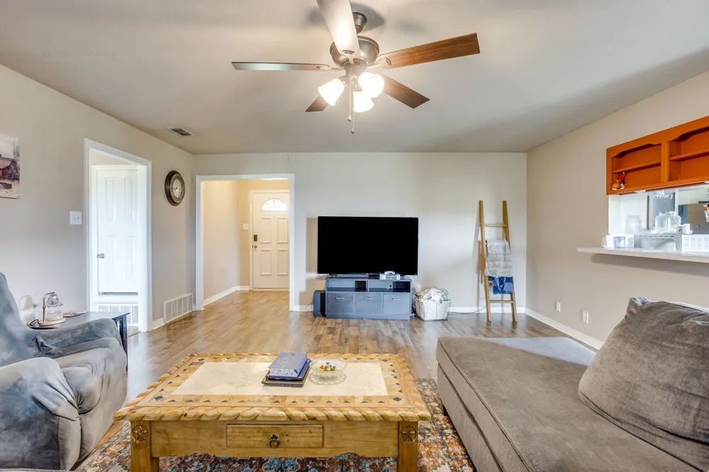 2516 County Road 415 Coyote Flats, TX 76031