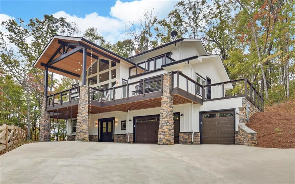 Address Not Shown Rabun Gap, GA 30568