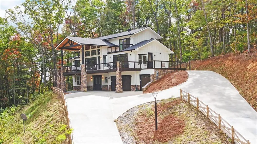 Address Not Shown Rabun Gap, GA 30568