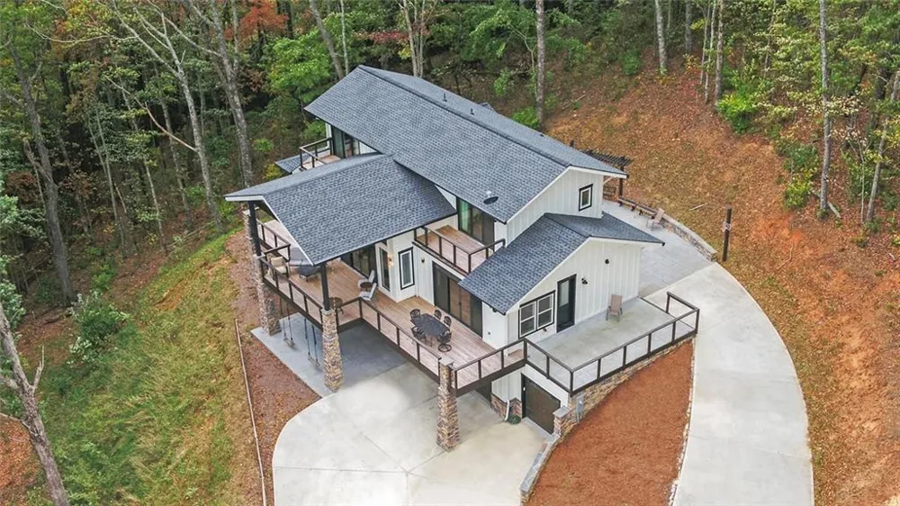 Address Not Shown Rabun Gap, GA 30568