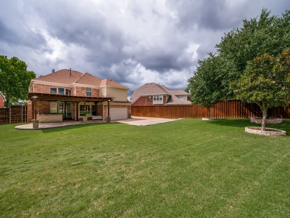 841 Wind Brook Lane Prosper, TX 75078