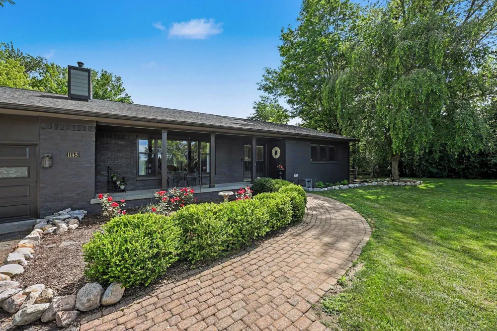 1145 W Bemis Road Saline, MI 48176