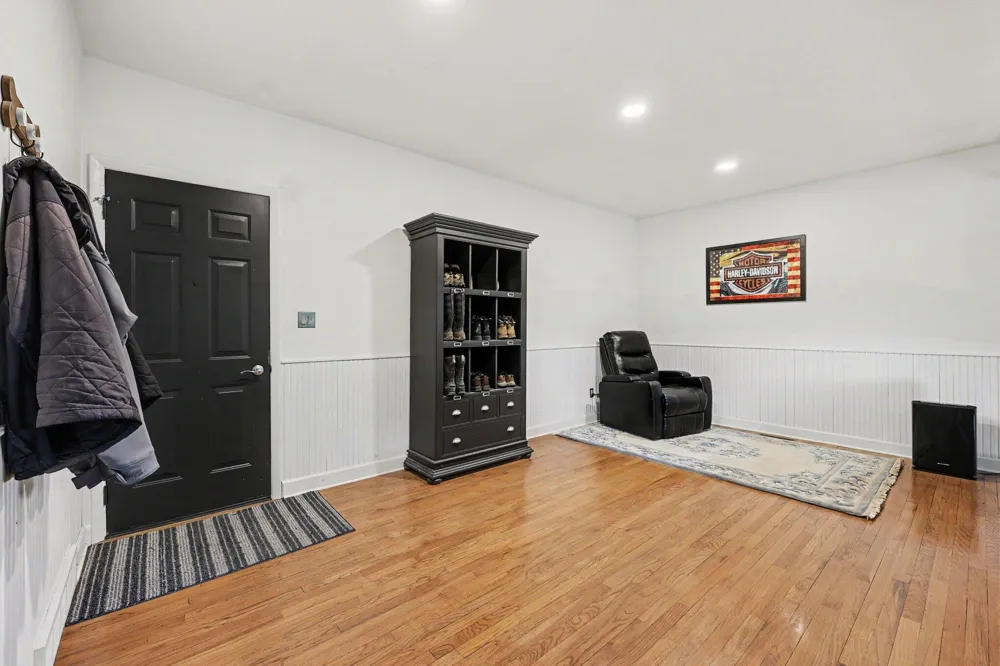 1145 W Bemis Road Saline, MI 48176