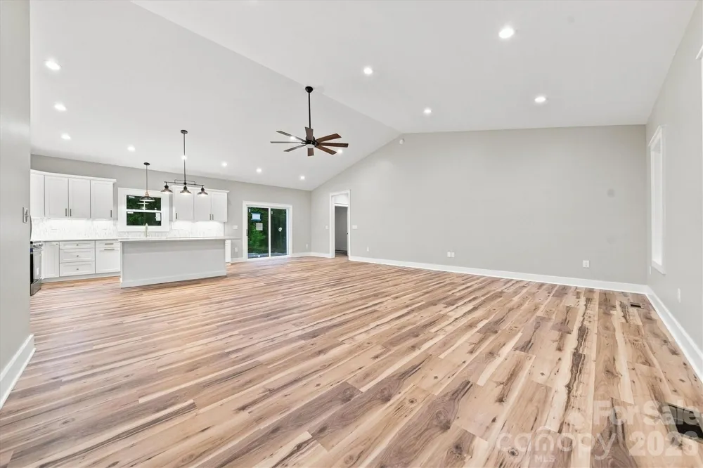2578 Polo Lane Maiden, NC 28650