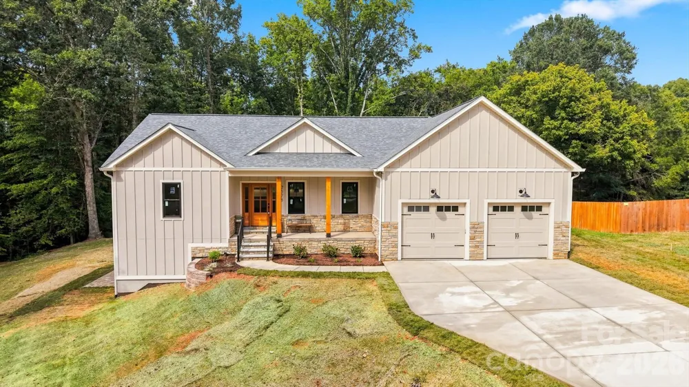 2578 Polo Lane Maiden, NC 28650