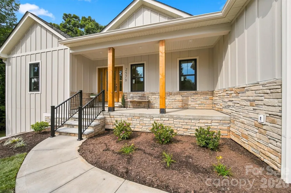 2578 Polo Lane Maiden, NC 28650