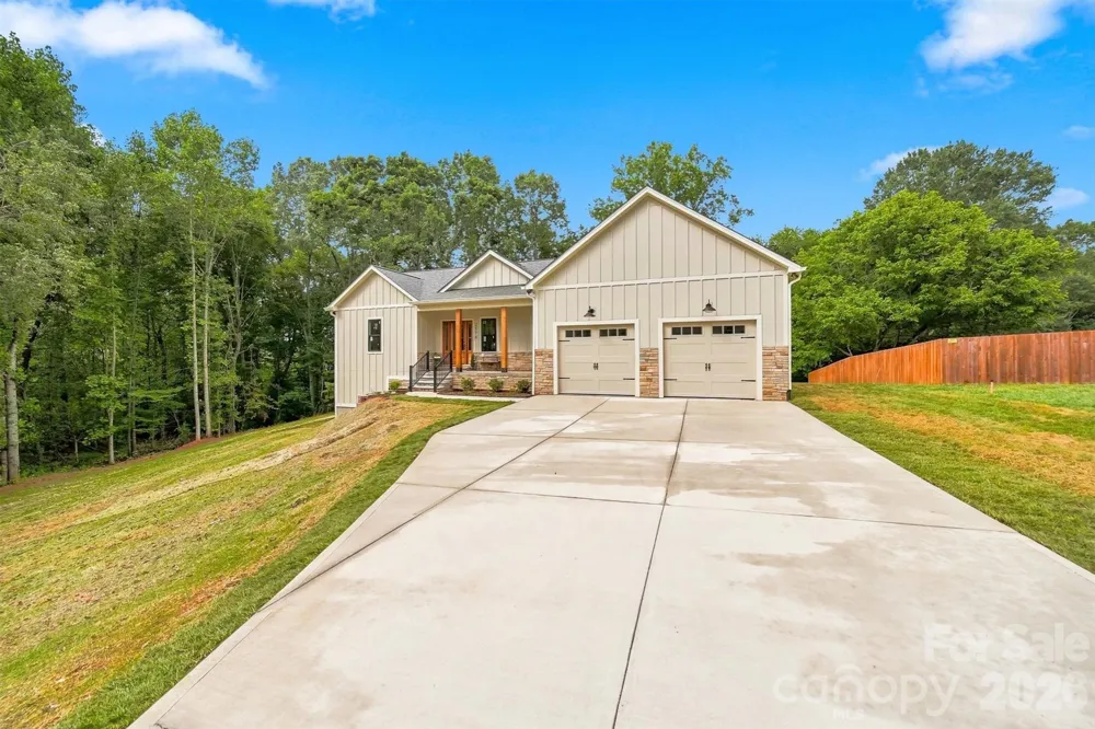 2578 Polo Lane Maiden, NC 28650