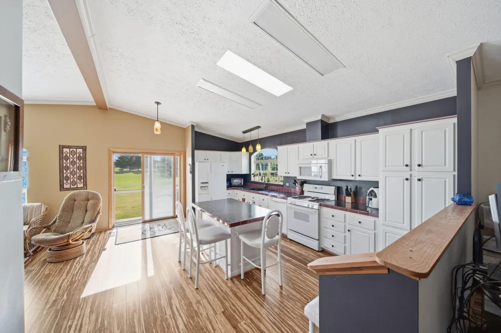 13465 Horning Road Brooklyn, MI 49230
