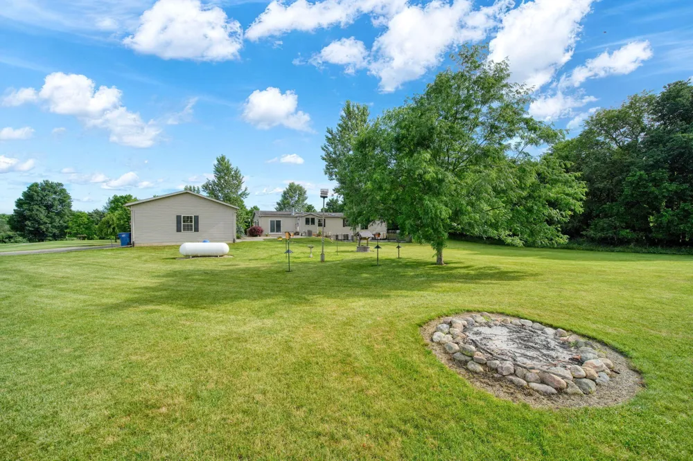 13465 Horning Road Brooklyn, MI 49230
