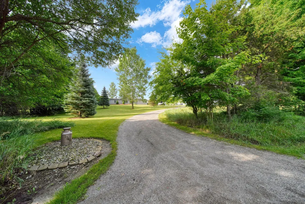13465 Horning Road Brooklyn, MI 49230