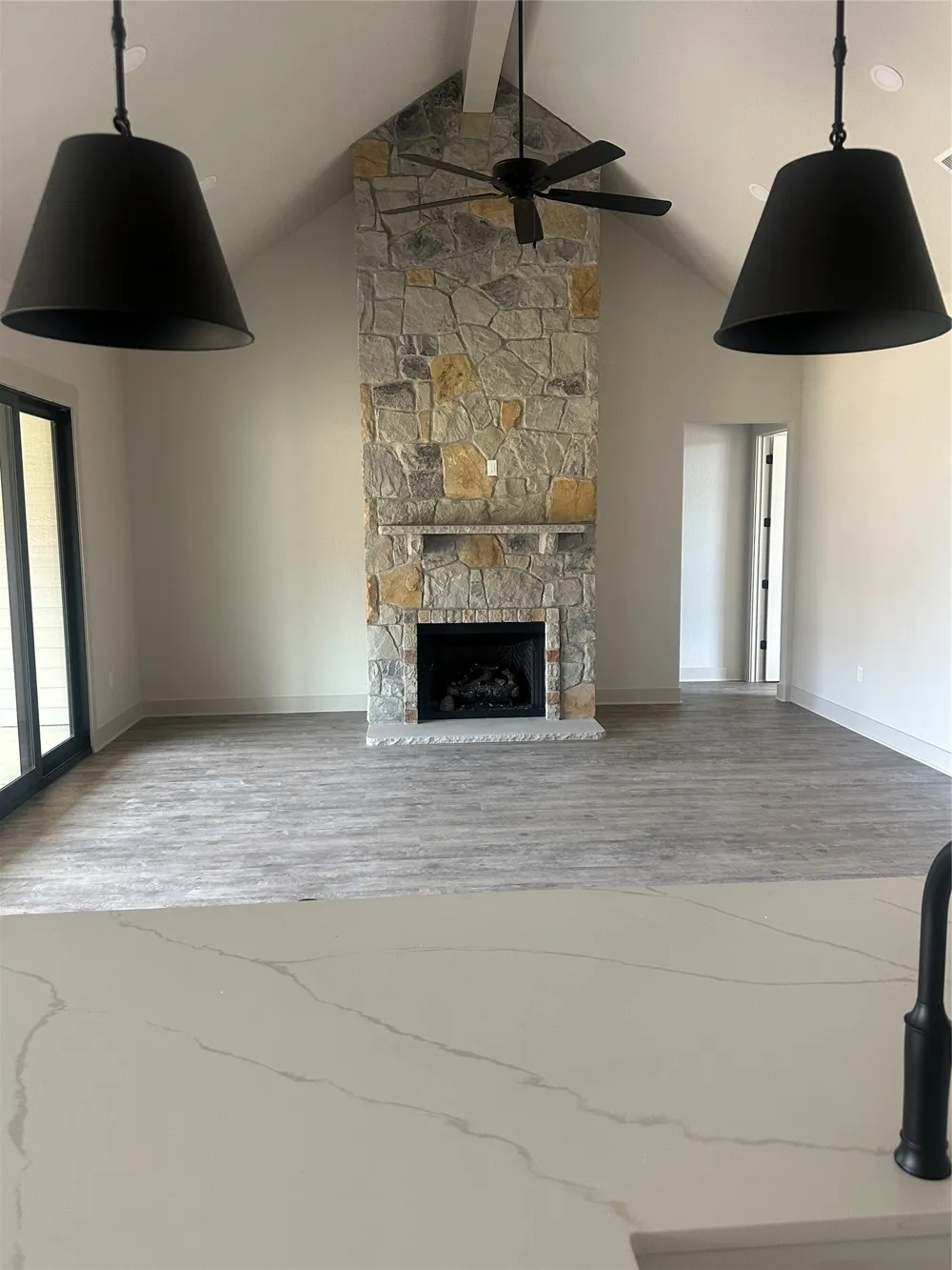 1604 N Mason Bowie, TX 76230