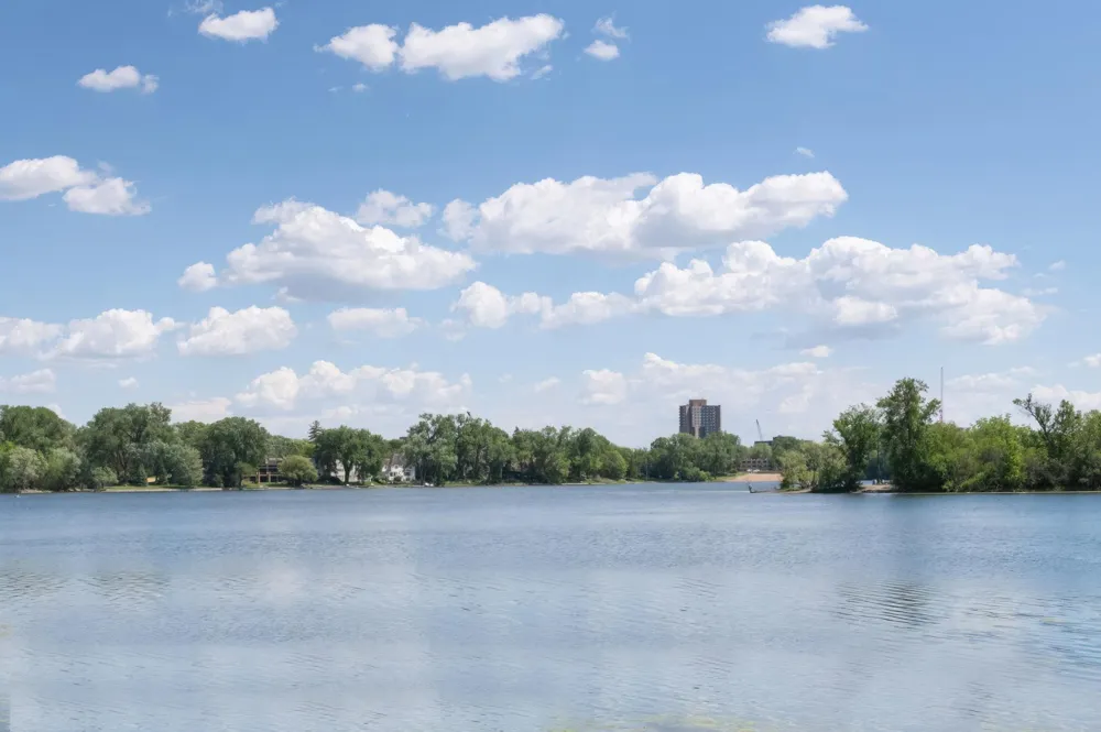 2837 Glenhurst Avenue Saint Louis Park, MN 55416