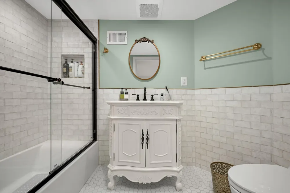 2837 Glenhurst Avenue Saint Louis Park, MN 55416