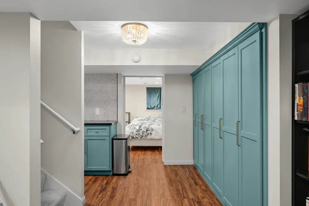 2837 Glenhurst Avenue Saint Louis Park, MN 55416
