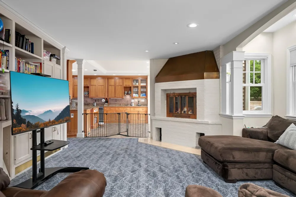 2837 Glenhurst Avenue Saint Louis Park, MN 55416