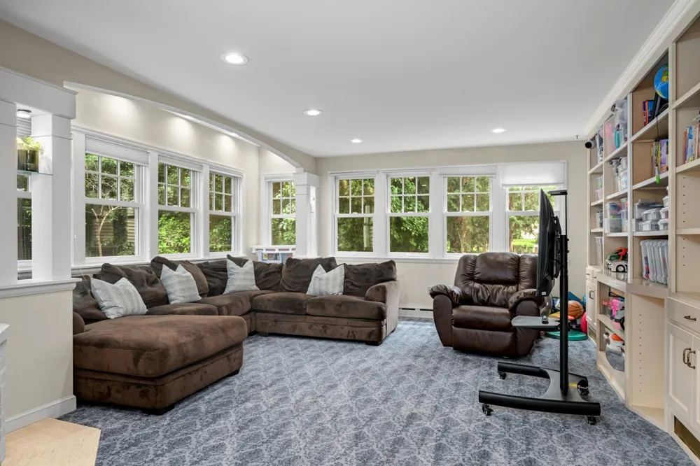 2837 Glenhurst Avenue Saint Louis Park, MN 55416