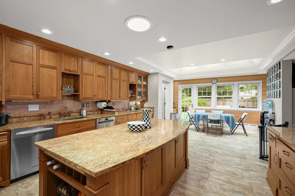 2837 Glenhurst Avenue Saint Louis Park, MN 55416