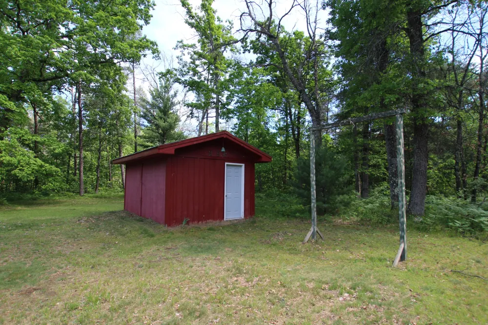 2259 E 40th Street Idlewild, MI 49642
