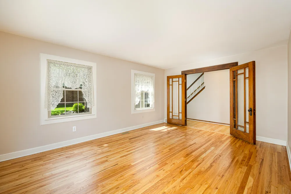 41826 Sunnydale Lane Northville, MI 48168