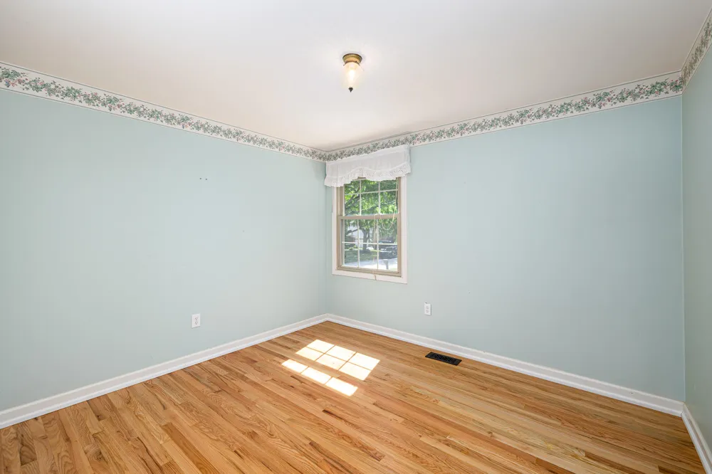 41826 Sunnydale Lane Northville, MI 48168