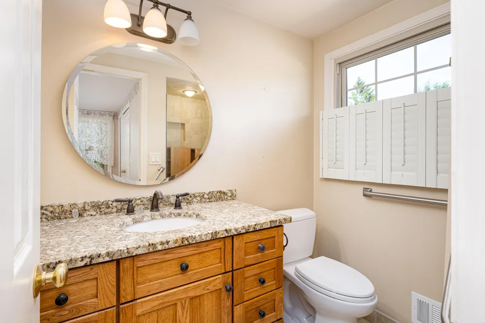 41826 Sunnydale Lane Northville, MI 48168