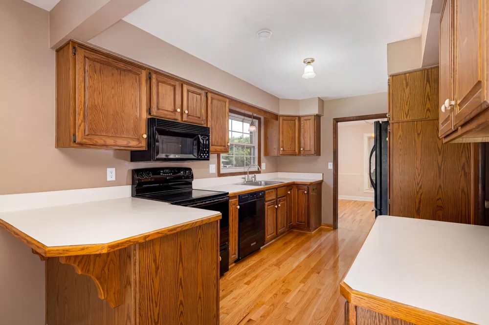41826 Sunnydale Lane Northville, MI 48168