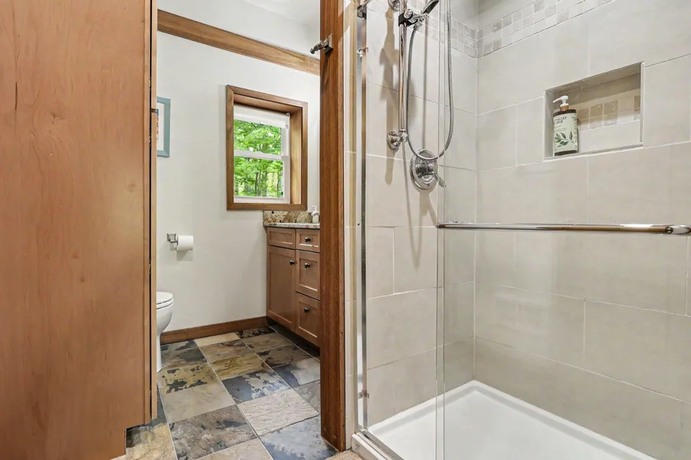 10953 Red Bud Trail Berrien Springs, MI 49103