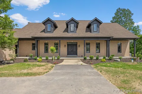 5578 Blackberry Bluff Court SE