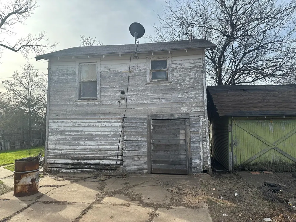 1607 Elizabeth Avenue Wichita Falls, TX 76301