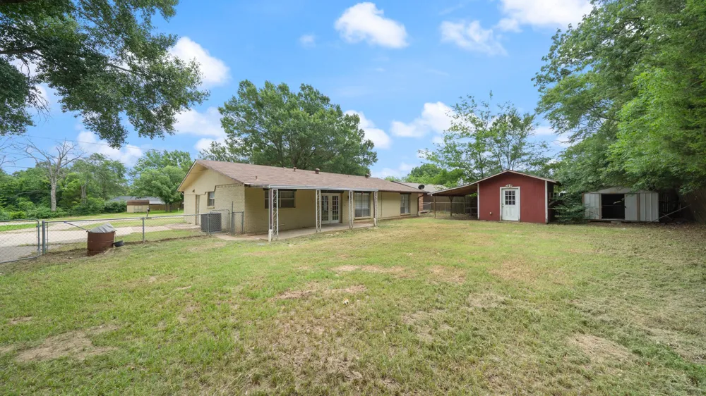 519 Malibu Drive Malakoff, TX 75148