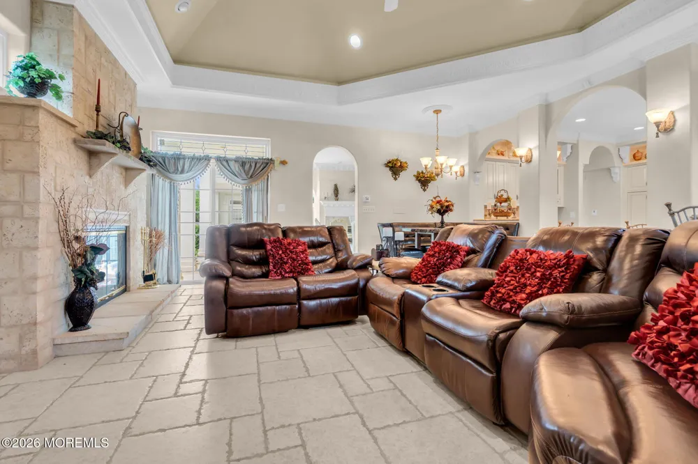 3 Hill And Dale Road Lebanon, NJ 08833